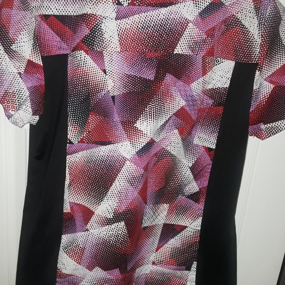 Flex Scrub Top - Picture 2 of 5